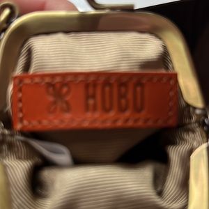 Hobo Run go frame pouch